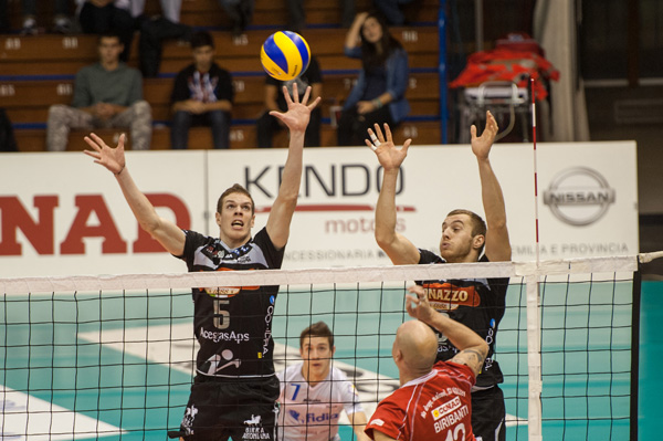Italia Serie A1 Masculin: Tonazzo Padova vs LPR Piacenza, avancronica, ponturi pariuri, pronosticuri