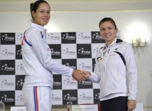 Ana-Ivanovic-&-Simona-Halep-img23785_668