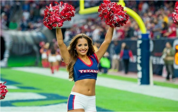 Top 10 cele mai sexy majorete din NFL