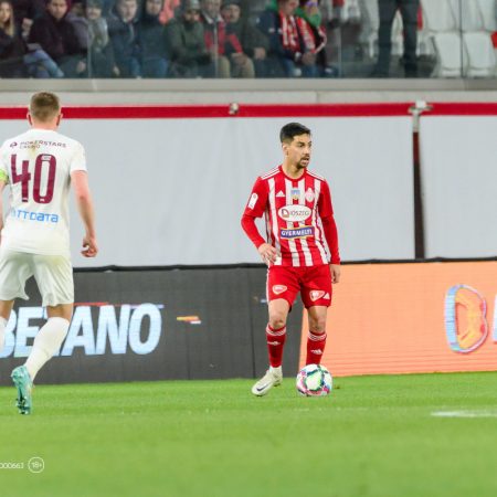 Restanța CFR – Sepsi aduce o cotă de peste 100 cu Bet Builder, pe Betano!